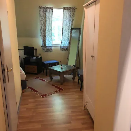 Parkschlösschen In 2*